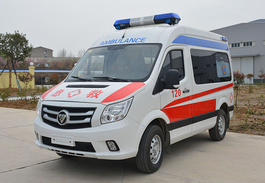 國六福田圖雅諾救護(hù)車(短軸)