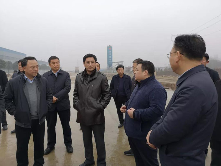 隨州市委、市人大代表團蒞臨程力集團商用車產(chǎn)業(yè)園視察